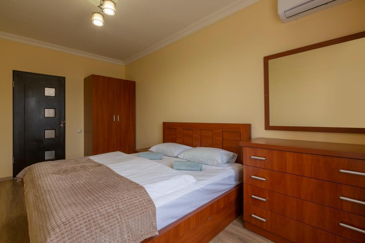 Umba Apartment N5 - Balcony And Mount Ararat View يريفان المظهر الخارجي الصورة